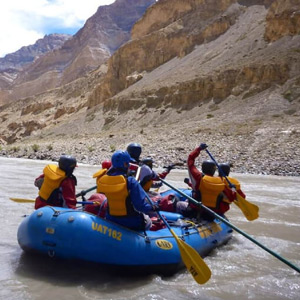 BEST LADAKH BIKE TRIP PACKAGES